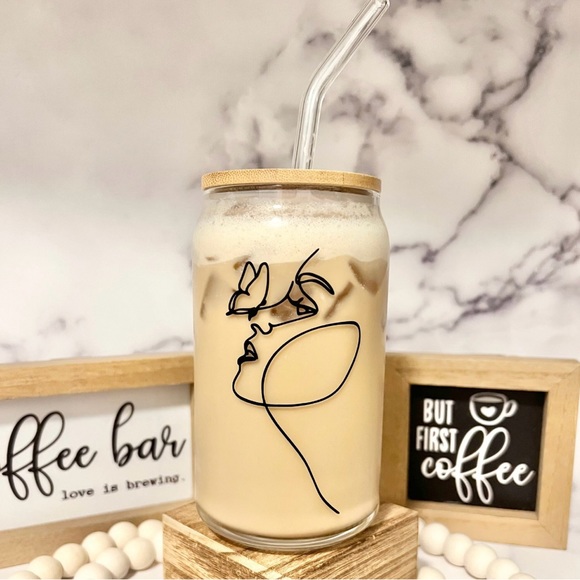 ⭐️HOST PICK⭐️🦋Butterfly Woman Glass Can | Iced Coffee Glass🦋 - Picture 2 of 3